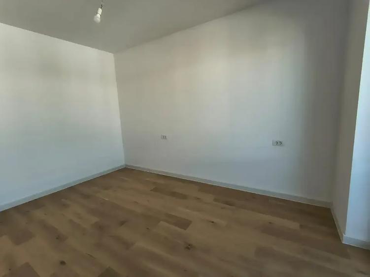 Apartament modernă, 4 camere și grădină - 5