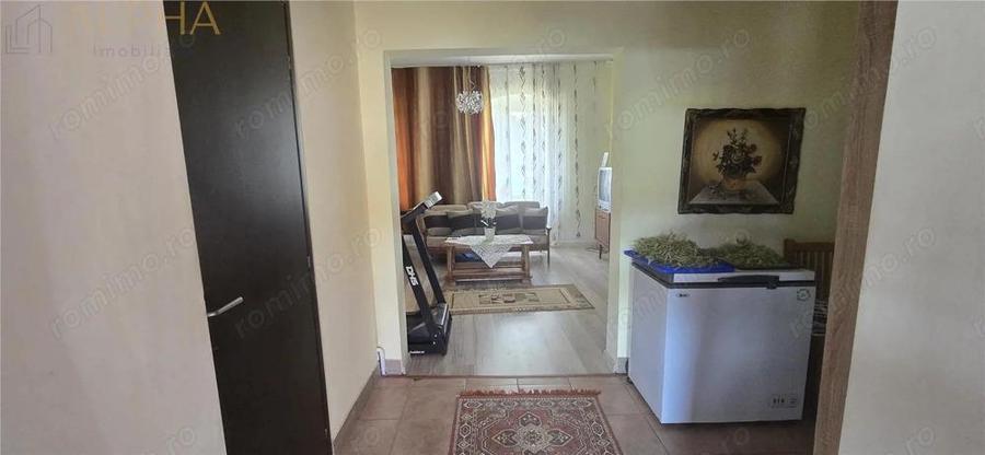 Casa renovata de vanzare Crainimat , BN cu teren 3148 mp - 1