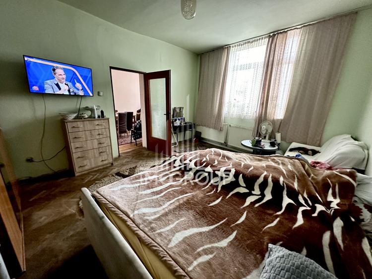 Apartament la curte comuna | cota teren 180mp | zona strazii Traian - 5