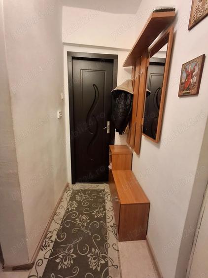 Vand apartament 2 camere piata moldovei - 1