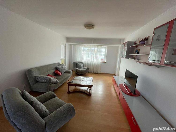 Inchiriem apartament 3 camere ultracentral - 1