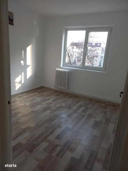 Apartament cu 3 camere semidecomandat zona Mircea cel Batran - 17