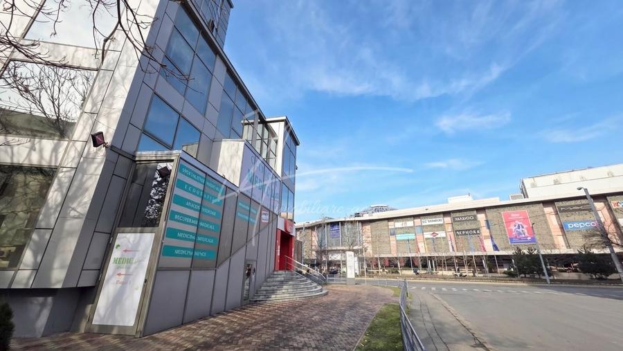 Mall Vitan, cladire de birouri clasa A - 4