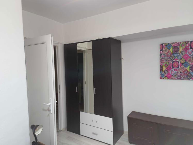 Inchiriez apartament Delfinariu - 3