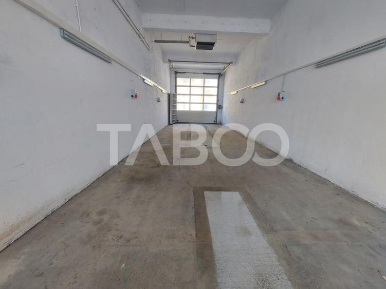 Spatiu comercial 370 mpu de inchiriat curte privata 1500 mp usi garaj - 2