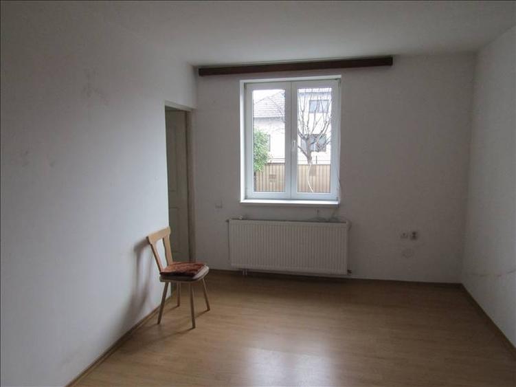 Casa singur in curte, central,  zona Stefan Cel Mare - 5