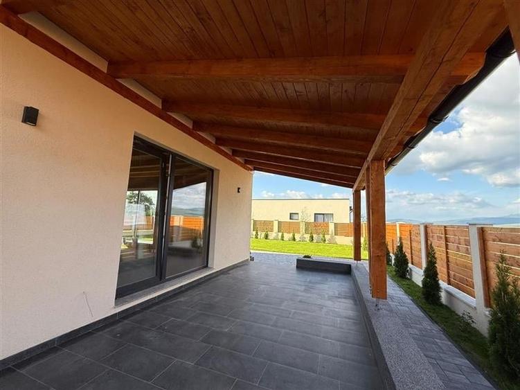 Exclusivitate, Casa 4 camere, Finisaje calitative, Tarlungeni, Brasov - 17