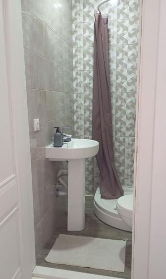 Garsoniera in zona Tractorul - 1