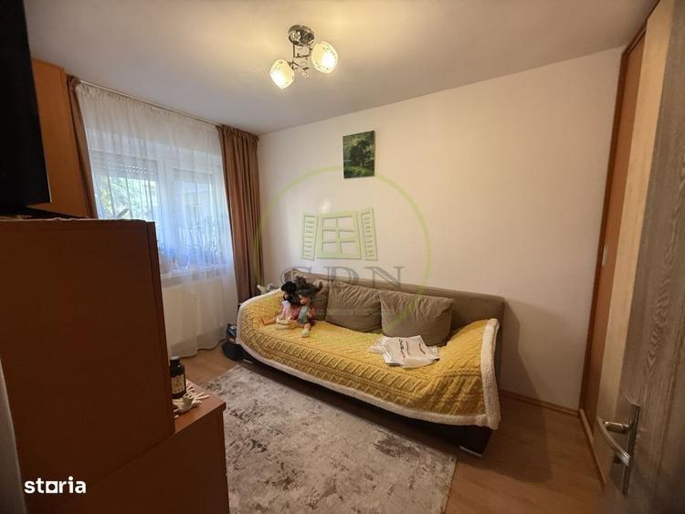 Apartament cu 2 camere semidecomandat, mobilat în Valea Rosie