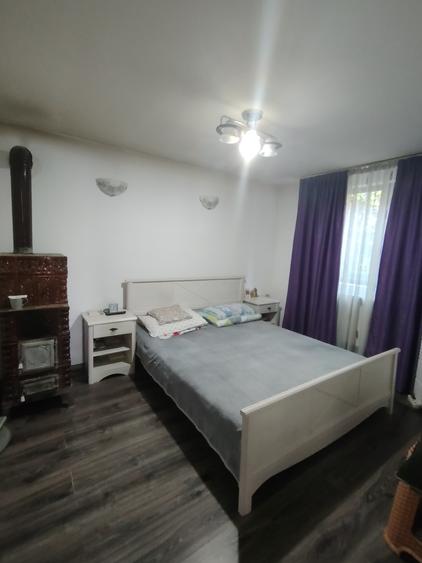 Casă individuală cu 6 camere cu Teren 586 Mp în Fundulea