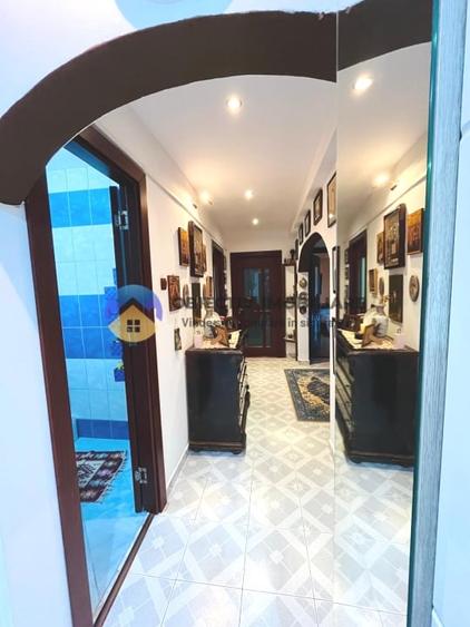 Apartament cu 4 camere decomandat, mobilat în Dărmănești