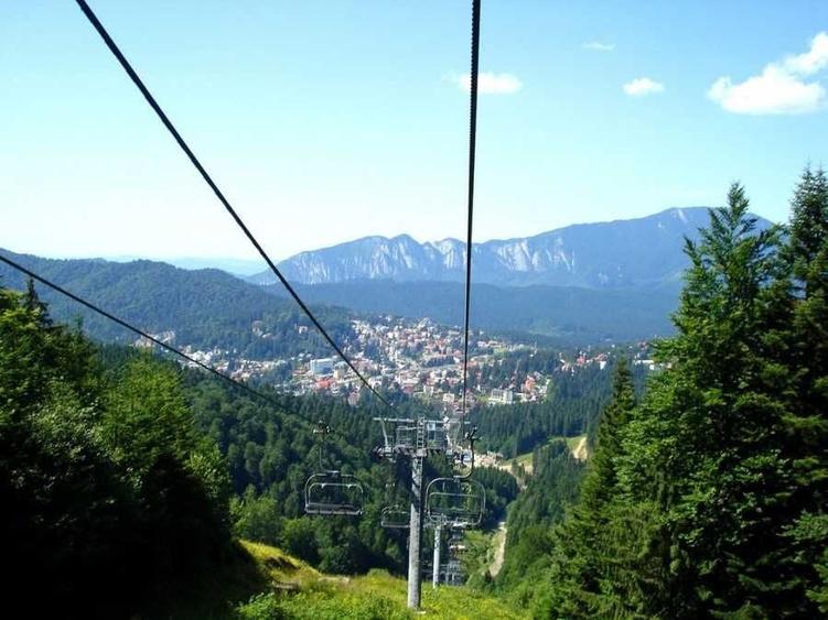 Casă cu 3 camere cu Teren 150 Mp în Central
