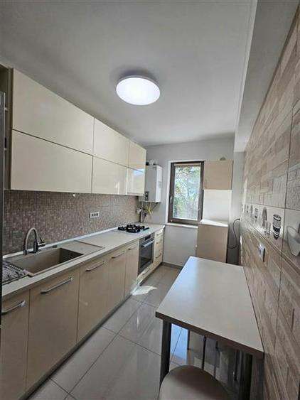 Apartament 2 camere Tatarasi, bloc nou, etaj intermediar - 6