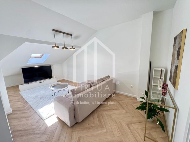 Penthouse cu 5 camere semidecomandat, mobilat în Cristian