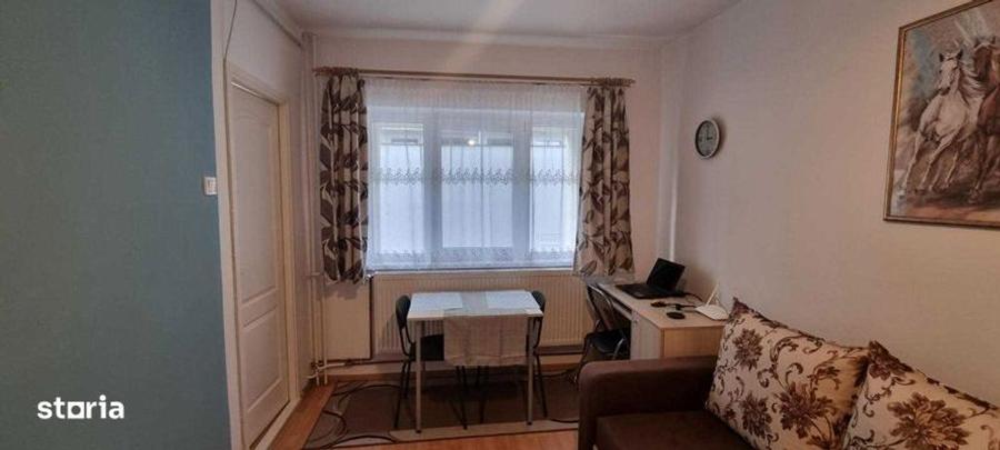Garsonieră semidecomandată în Central