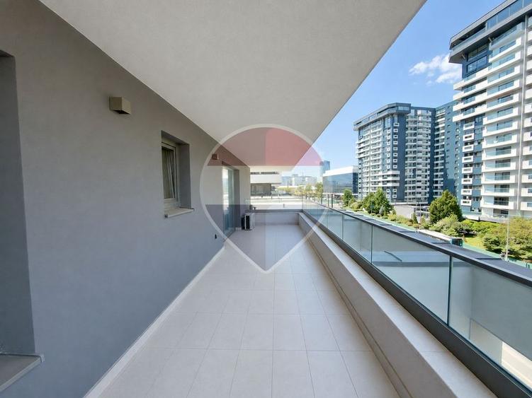 Apartament cu 2 camere semidecomandat, mobilat în Floreasca