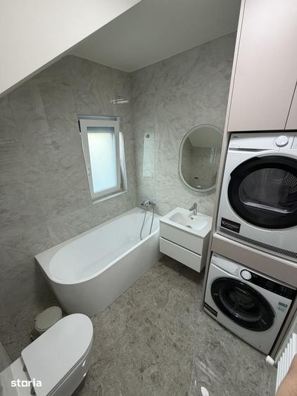 Casă cu 4 camere cu Teren 300 Mp în Valea Lupului