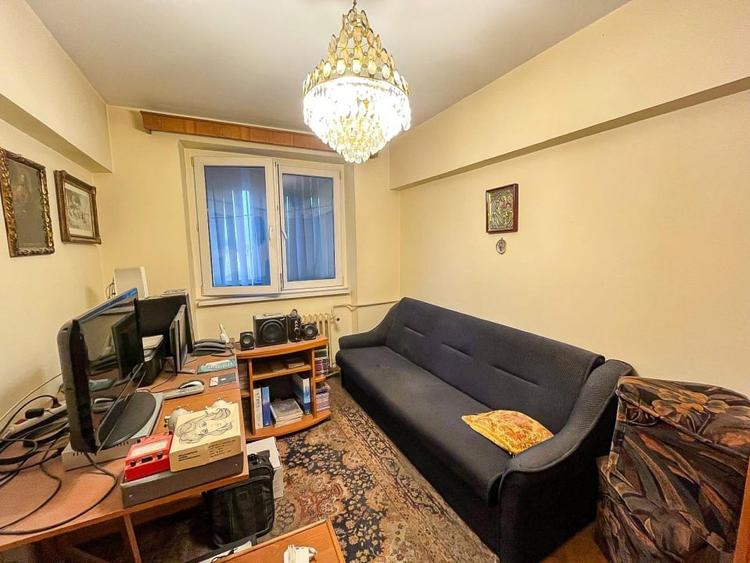 3 Camere | Ion Mihalache - 4