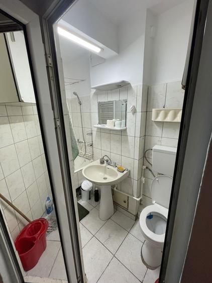 Inchiriez apartament 2 camere - 7