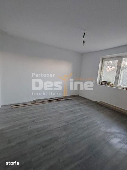 Imobil compus din casa si 1800mp teren in Suburbia Brodoc, judet Vaslu - 8