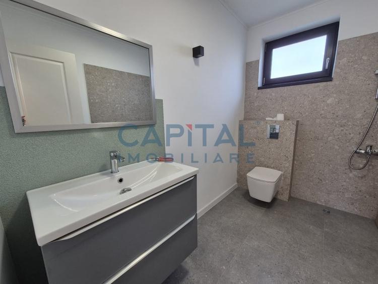 Casa noua superba, finisata si partial mobilata - 9