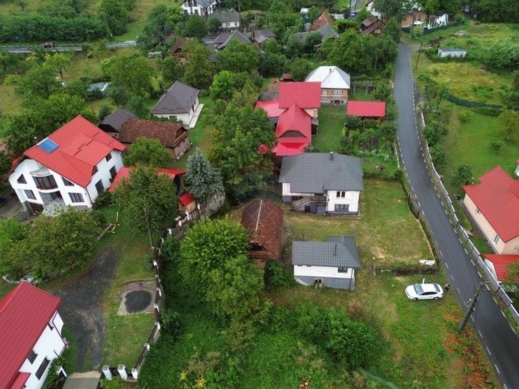 De vânzare casă din caramida cu teren – zonă Pensiunea Secret Garden - 11