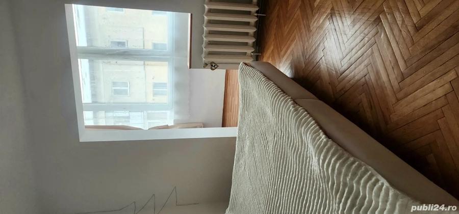 Apartament de vanzare - 4