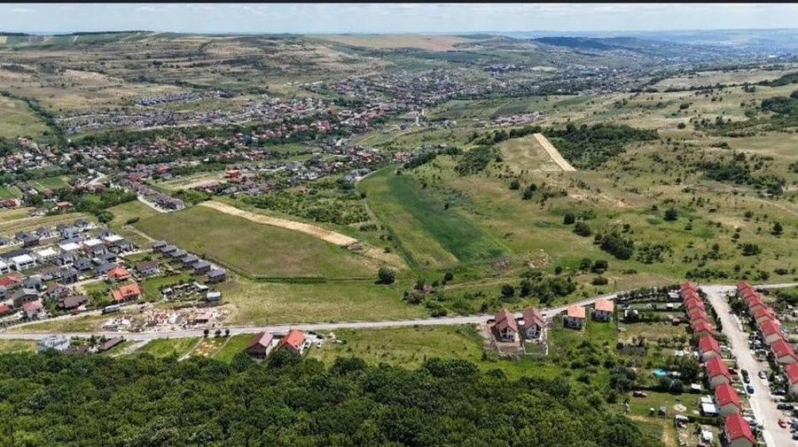 Vanzare teren intravilan, 700 mp., Chinteni - 1