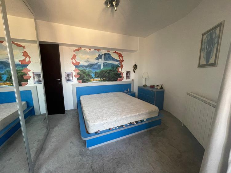 Capitol- bl. Capitol ap.3cam dec et 10 din 12 vedere la mare din toate camerele - 8