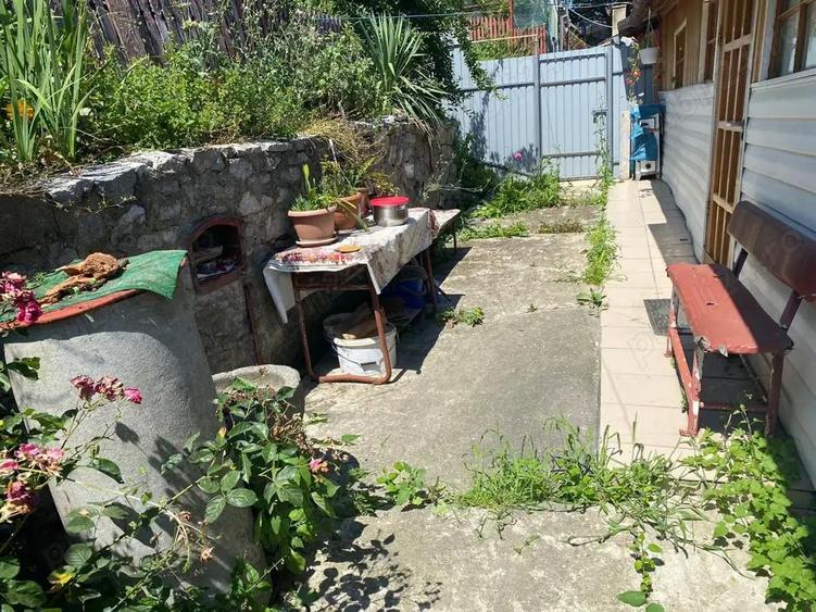 Vand casa in Anina jude?ul Cara?-Severin , Celnic - 2