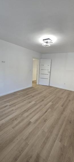 100% RENOVAT • 245.000€ NEGOCIABIL • 3 camere • 2 băi • Garaj + Pivniță - 14