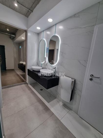 Cladire de Birouri - Semicentral - Clasa A - 22