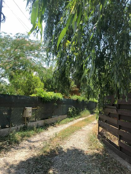 Teren de casă – zonă liniștită, ferit de trafic; langa podul Ciorogarla - 10