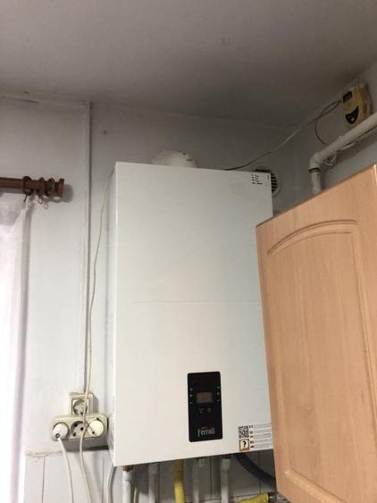 Apartament 3 camere etaj 4 din 5,decomandat,67mp utili,2 bai. - 8
