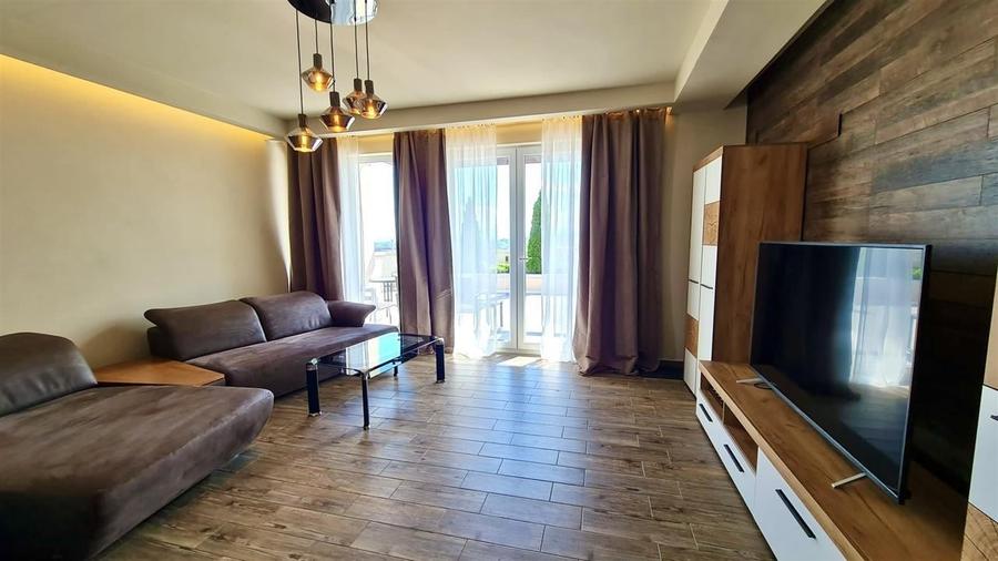 Apartament 3 Camere tip Penthouse | Parcare | Urban, Coresi - 1