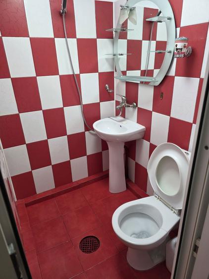 Ofer spre inchiriere garsoniera confort 3 - 5