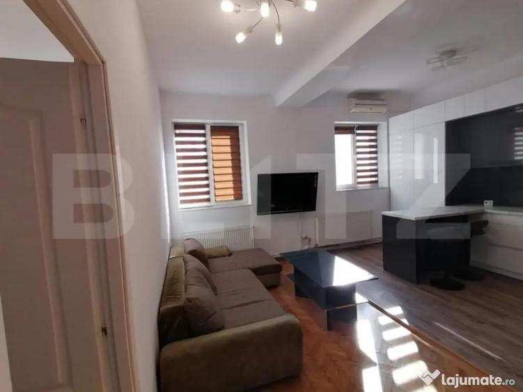 Apartament 3 camere, semidecomandat, Centru - 5