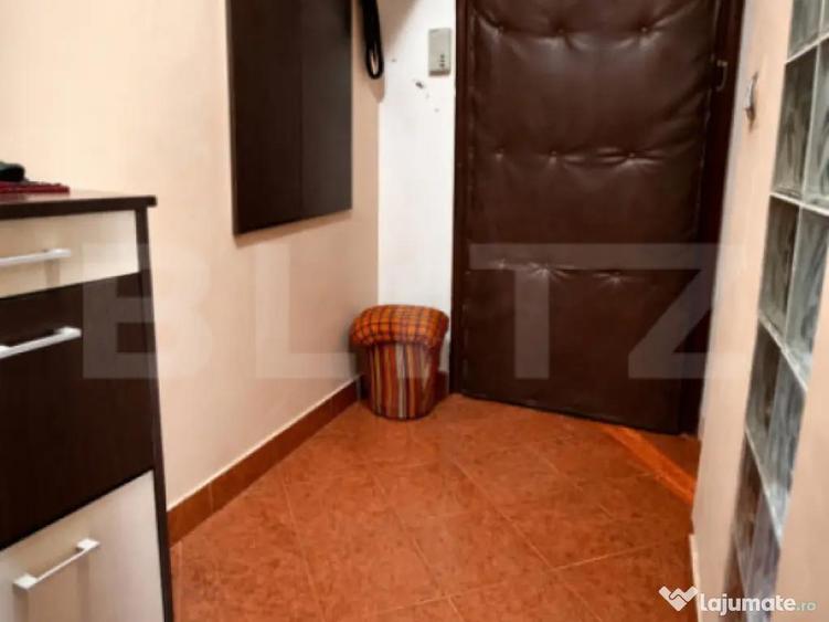 Apartament 2 camere, 57 mp, zona Reghin - 1