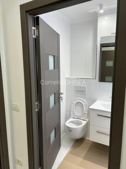 Vand garsoniera complet renovata