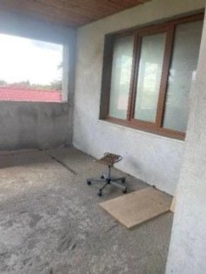 Metrou Laminorului Vila S+P+1+M nefinisata la interior zona linistita - 3