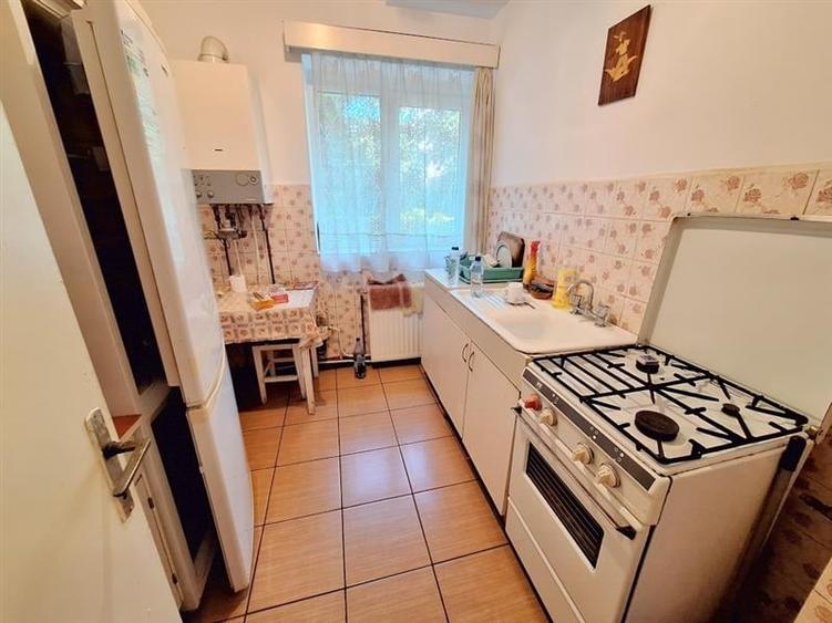 Apartament 2 camere decomandat , zona Central - 6