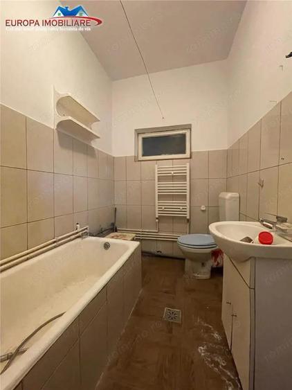 Casa de vanzare zona ultracentrala Tulcea - 4