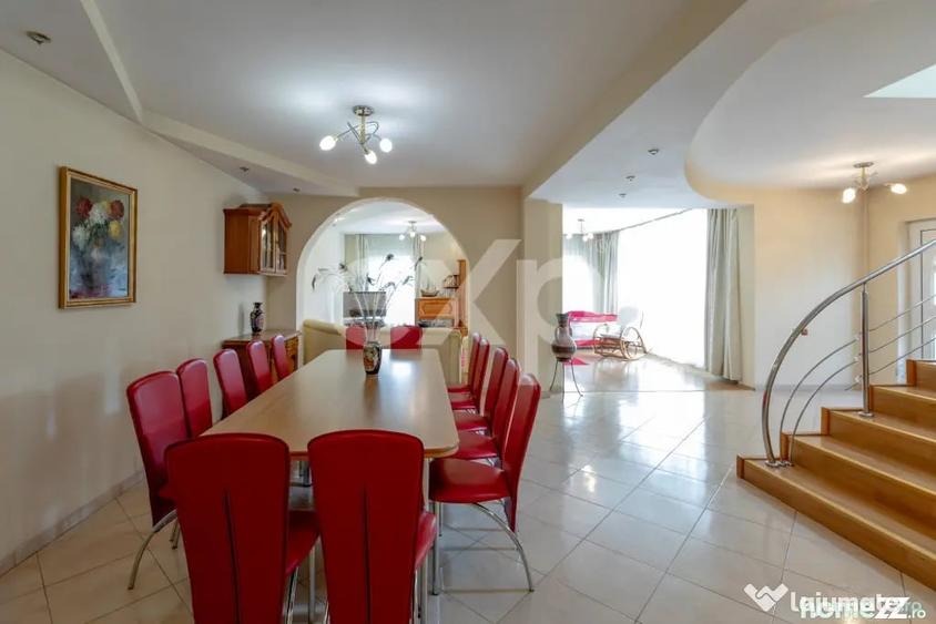 Casă cu 5 camere cu Teren 3659 Mp în Sărata