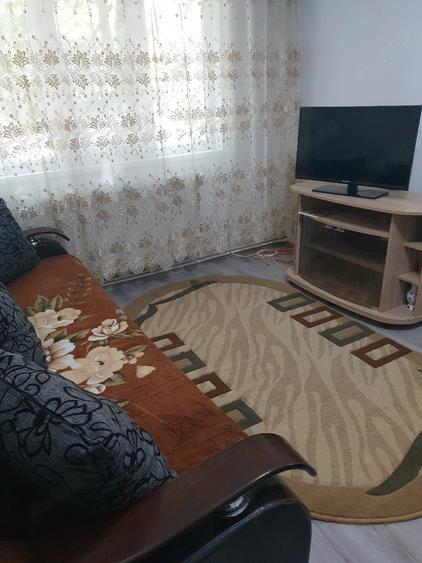 Inchiriez apartament. - 2
