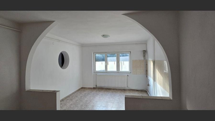 Casă cu 5 camere | Zona Lipovei | - 16