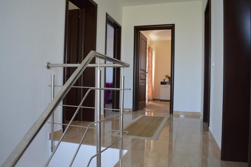 Vila P+1 **LA CHEIE**Sabareni, padure, Camera tehnica + Incalzire pardoseala - 9