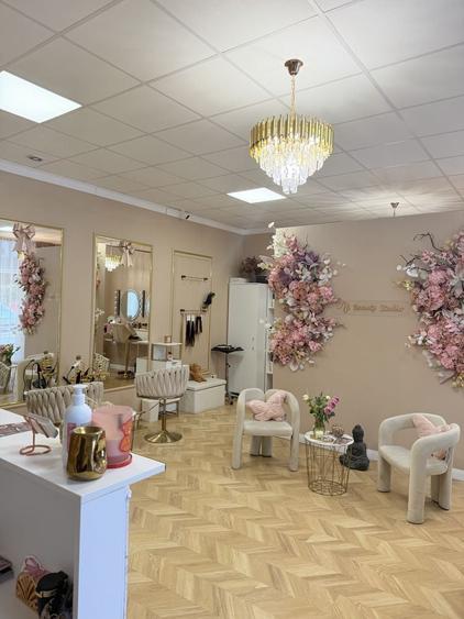 Vand salon de infrumusetare !!! - 6
