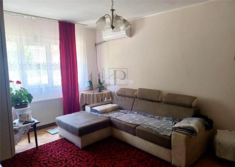 ARADULUI - BLOC IZOLAT - PARTER INALT - 4 camere - 2 bai - 3 ARADULUI - BLOC IZOLAT - PARTER INALT - 4 camere - 2 bai - 3