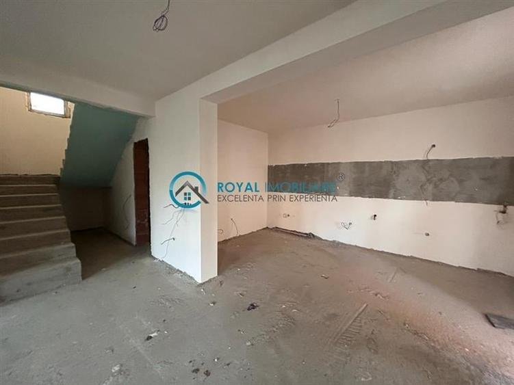 Royal Imobiliare - Vanzari Vile Noi zona Paulesti - 4