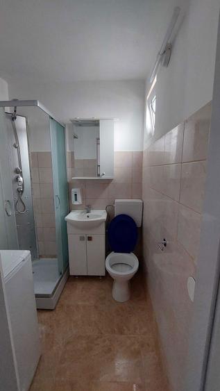 Inchiriez camera 25mp - Intre Lacuri - 7